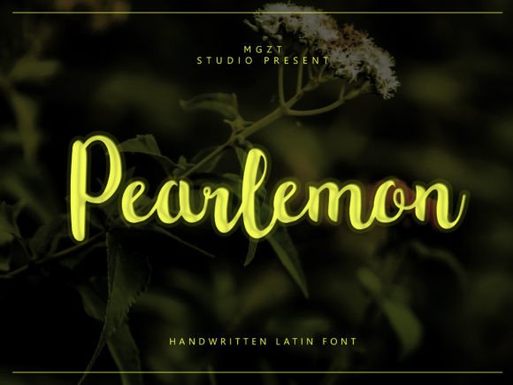 Pearlemon: Elevating Designs with Magical Script Typography